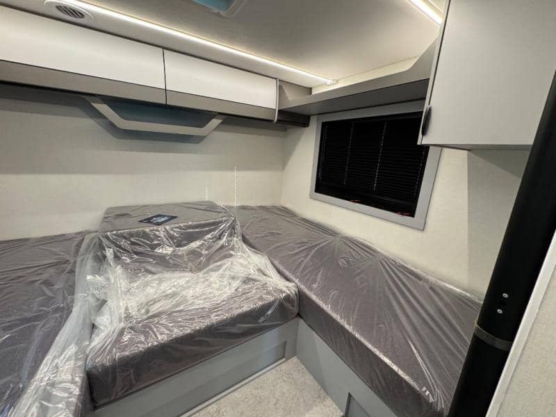 2026 Coachmen 2026 Coachmen Euro - thumbnail 20