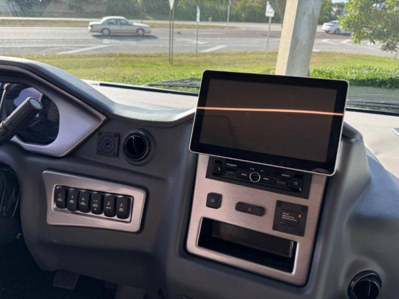 2026 Coachmen 2026 Coachmen Euro - thumbnail 25