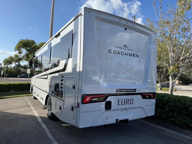 2026 Coachmen 2026 Coachmen Euro - thumbnail 4