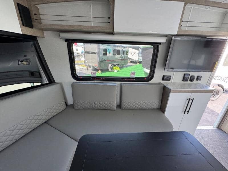 2026 inTech RV 2026 inTech RV Sol - thumbnail 9