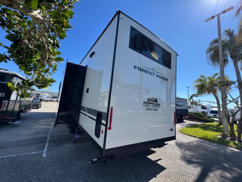 2026 Forest River 2026 Forest River CEDAR CREEK COTTAGE - thumbnail 4