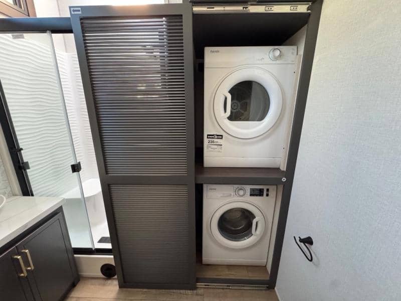 2026 Forest River 2026 Forest River CEDAR CREEK COTTAGE - thumbnail 30