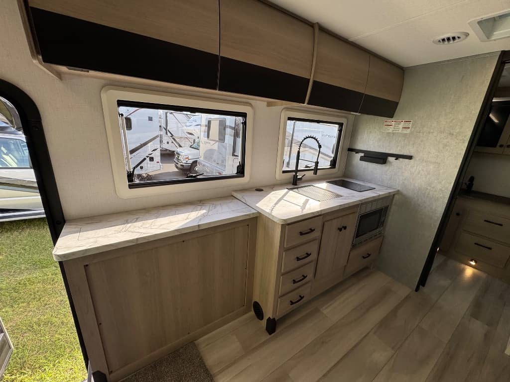 2026 Forest River 2026 Forest River Forester - thumbnail 11