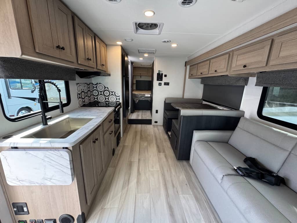 2026 Forest River 2026 Forest River Forester - thumbnail 8