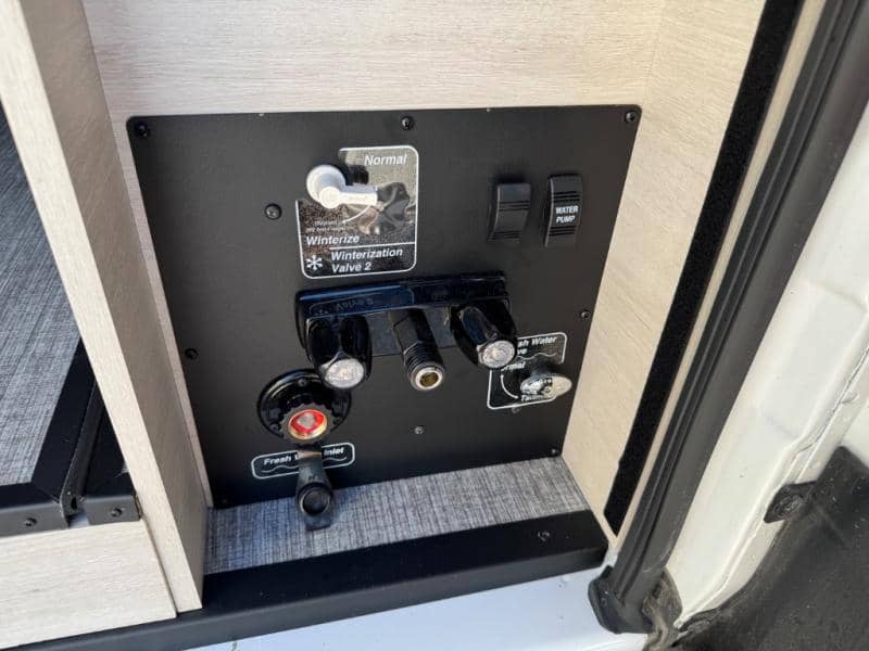 2026 Winnebago 2026 Winnebago Solis - thumbnail 24