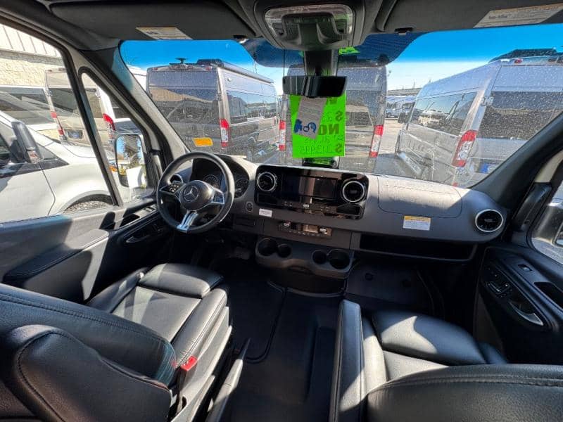 2026 Pleasure-Way 2026 Pleasure-Way Plateau - thumbnail 18