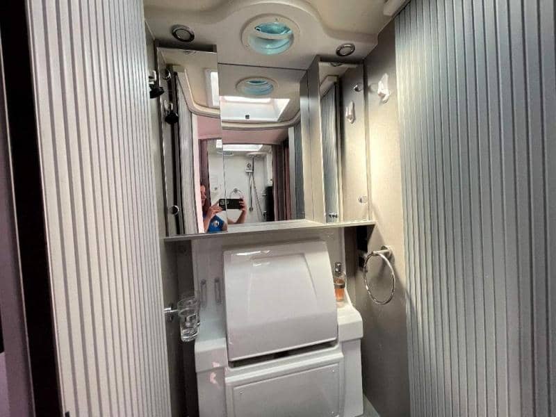 2020 nuCamp 2020 nuCamp AVIA - thumbnail 16