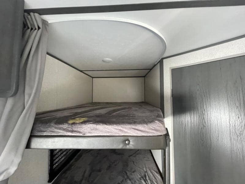 2022 Dutchmen 2022 Dutchmen Aspen Trail - thumbnail 16