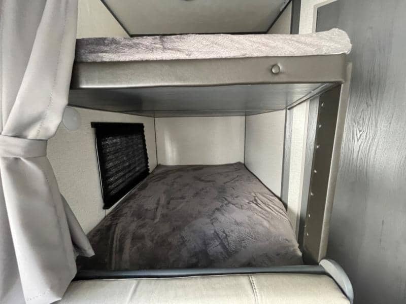 2022 Dutchmen 2022 Dutchmen Aspen Trail - thumbnail 18