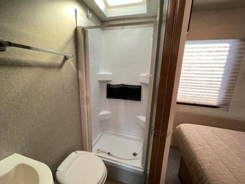 2020 Winnebago 2020 Winnebago Vita - thumbnail 37