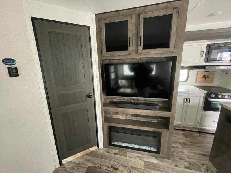 2024 Venture RV 2024 Venture RV SportTrek - thumbnail 20