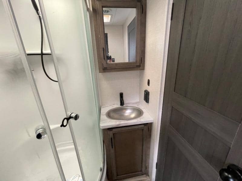 2024 Venture RV 2024 Venture RV SportTrek - thumbnail 42