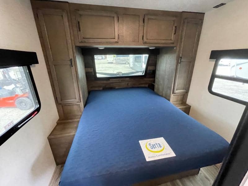 2024 Venture RV 2024 Venture RV SportTrek - thumbnail 44