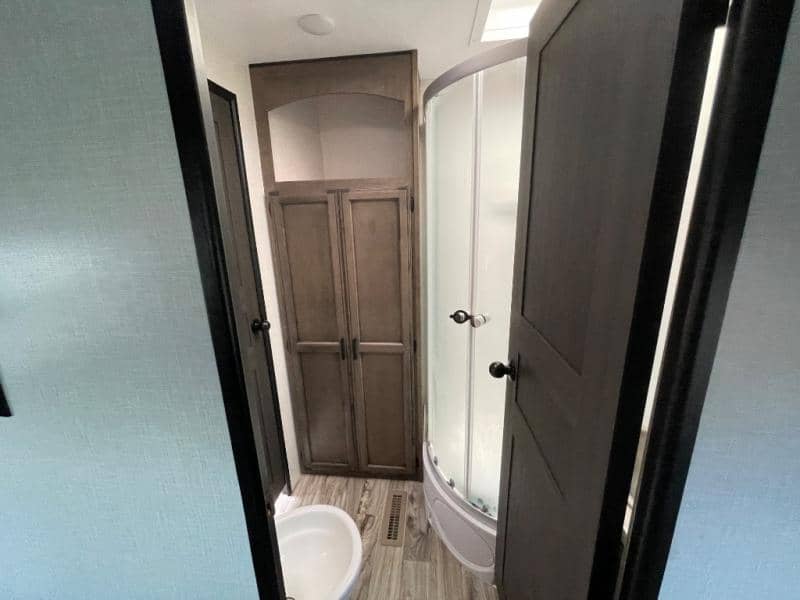 2024 Venture RV 2024 Venture RV SportTrek - thumbnail 49