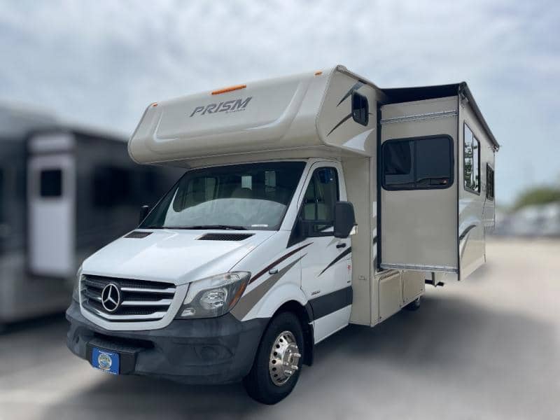 2018 Coachmen 2018 Coachmen Prism - thumbnail 3