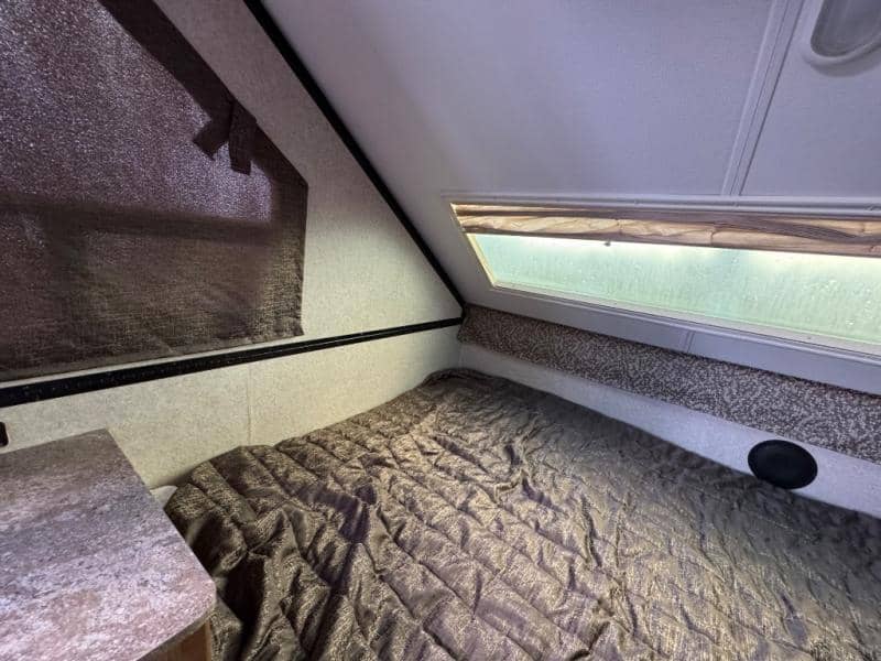 2018 Rockwood 2018 Rockwood Hard Side High Wall - thumbnail 11