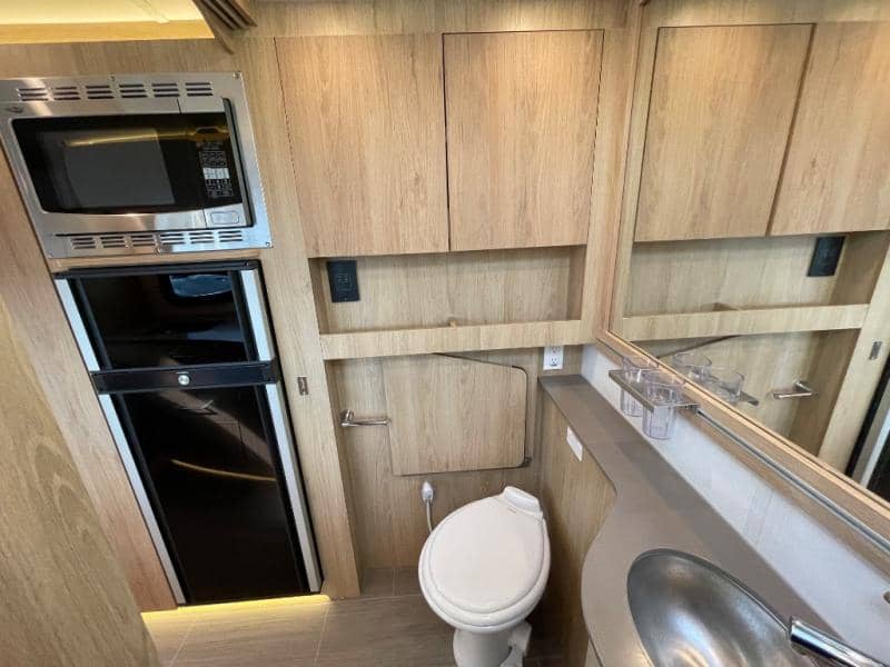 2020 Leisure Travel Vans 2020 Leisure Travel Vans Wonder - thumbnail 45