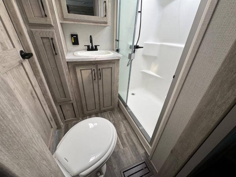 2023 Keystone RV 2023 Keystone RV Avalanche - thumbnail 27