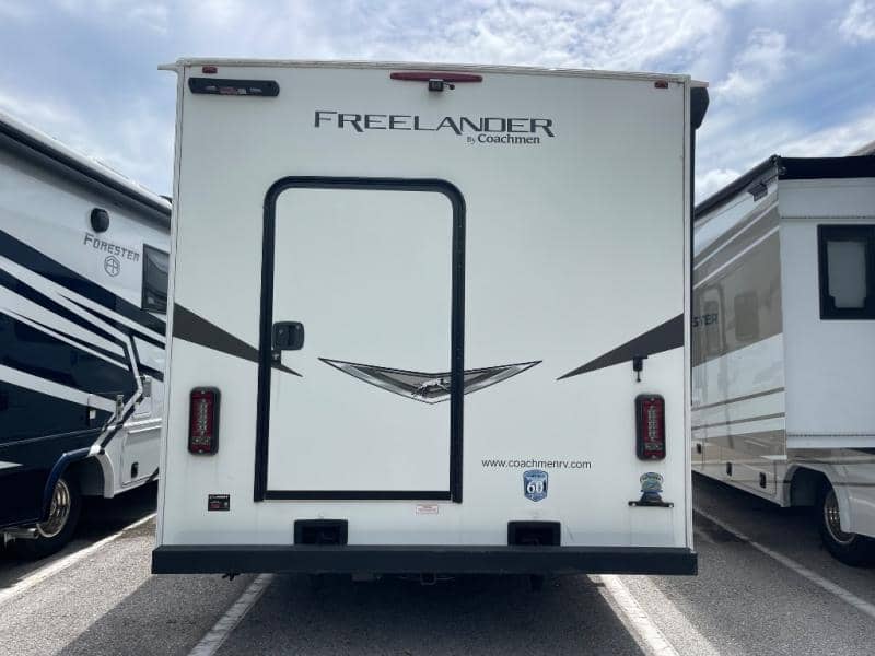 2024 Coachmen 2024 Coachmen Freelander - thumbnail 7