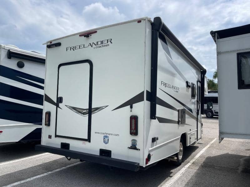 2024 Coachmen 2024 Coachmen Freelander - thumbnail 8
