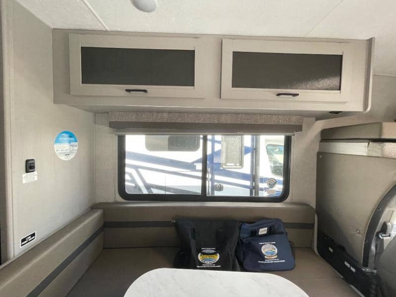 2024 Coachmen 2024 Coachmen Freelander - thumbnail 10