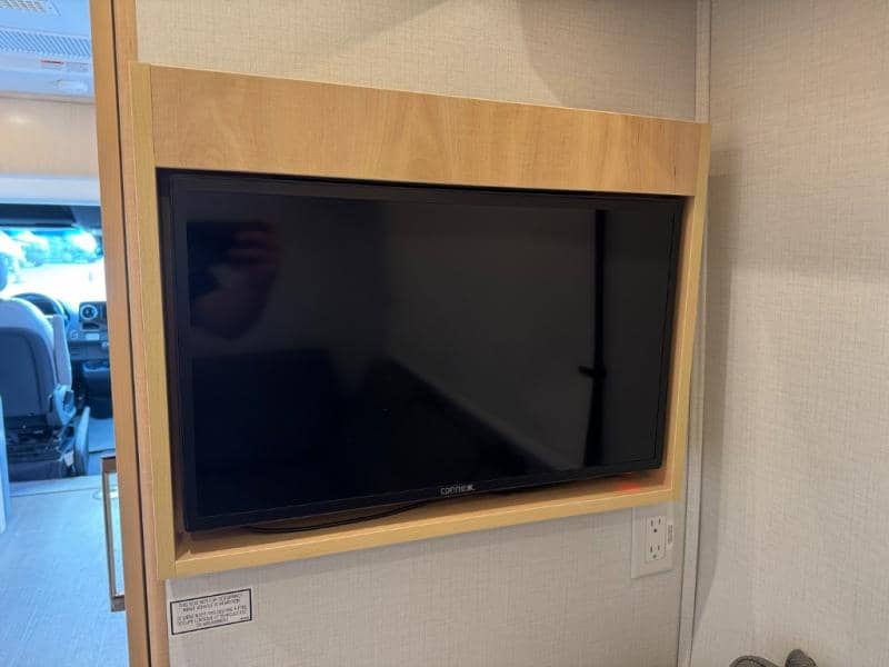 2020 Leisure Travel Vans 2020 Leisure Travel Vans Unity - thumbnail 20