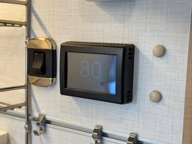 2020 Leisure Travel Vans 2020 Leisure Travel Vans Unity - thumbnail 29