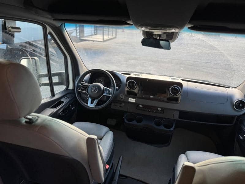 2020 Leisure Travel Vans 2020 Leisure Travel Vans Unity - thumbnail 7