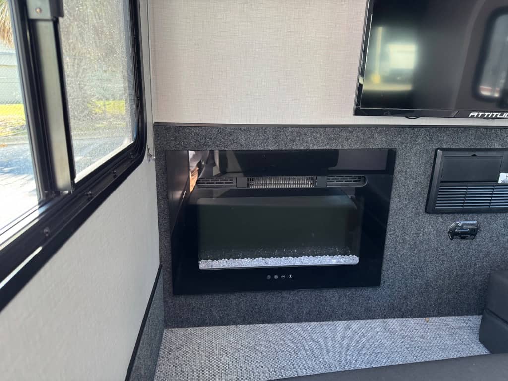 2023 inTech RV 2023 inTech RV LUNA - thumbnail 13