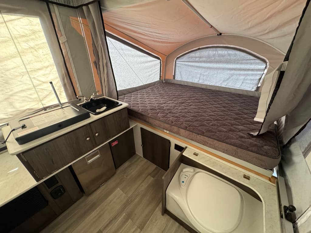 2022 Coachmen 2022 Coachmen Clipper - thumbnail 6