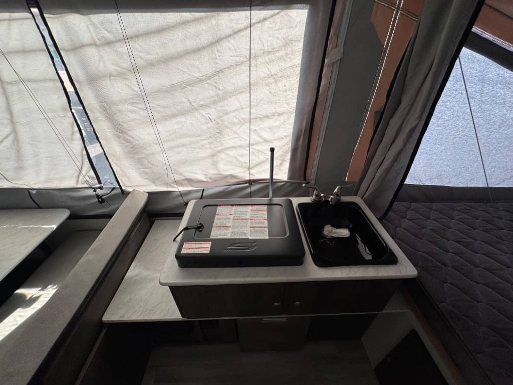 2022 Coachmen 2022 Coachmen Clipper - thumbnail 9