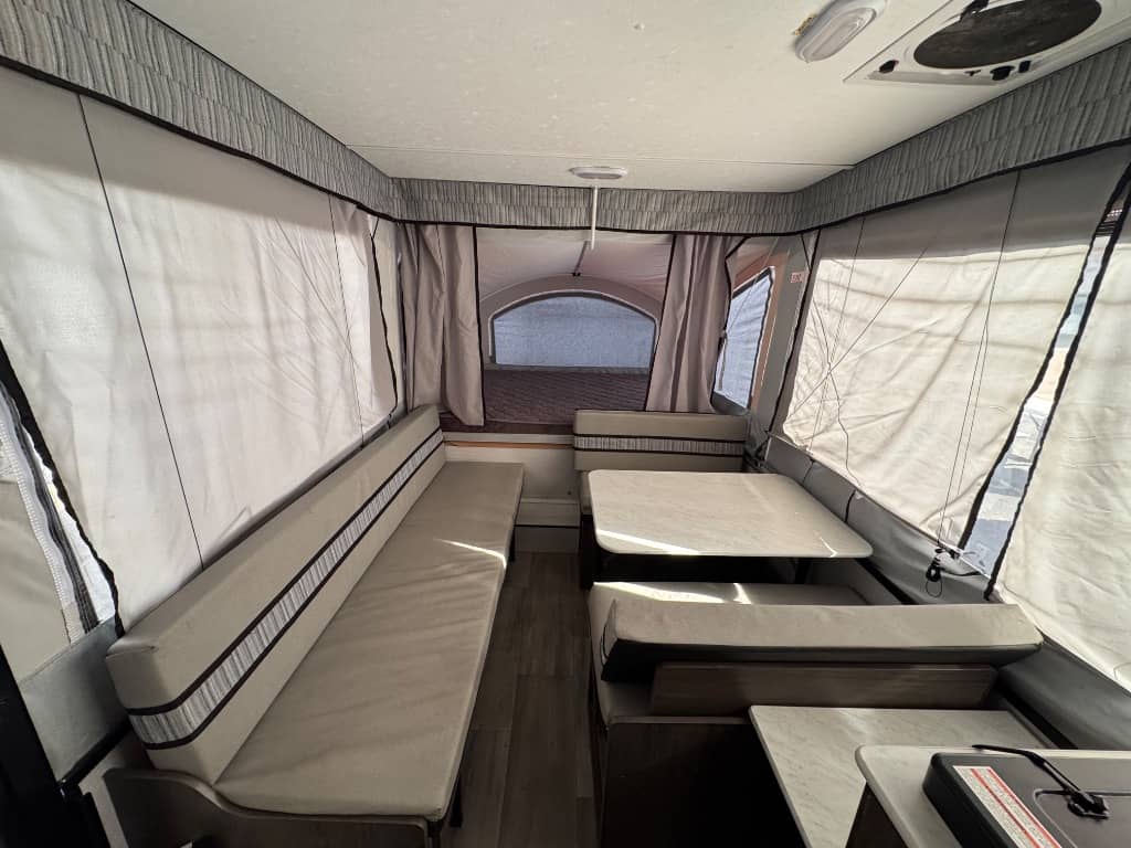 2022 Coachmen 2022 Coachmen Clipper - thumbnail 10