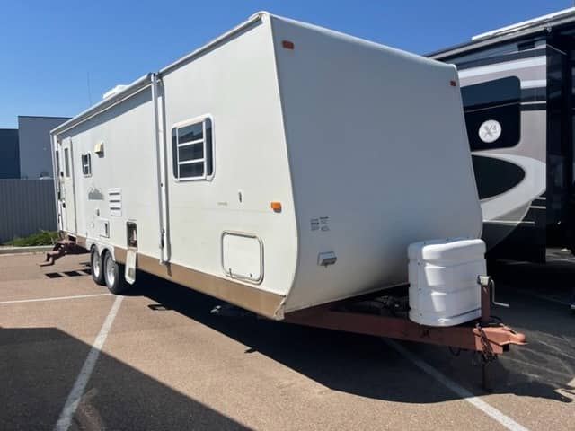 2003 Gulf Stream 2003 Gulf Stream Conquest - thumbnail 1