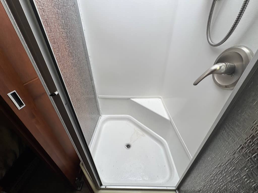 2005 Fleetwood 2005 Fleetwood Providence - thumbnail 12