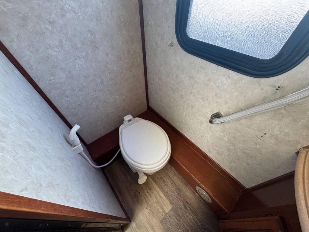 2005 Fleetwood 2005 Fleetwood Providence - thumbnail 14