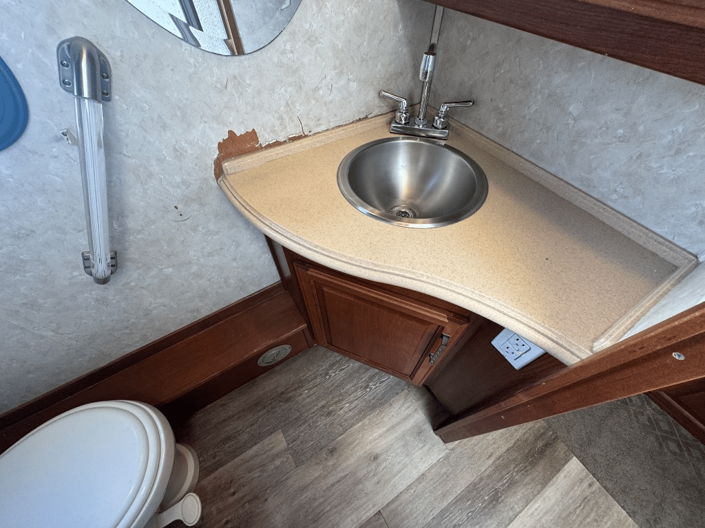 2005 Fleetwood 2005 Fleetwood Providence - thumbnail 16