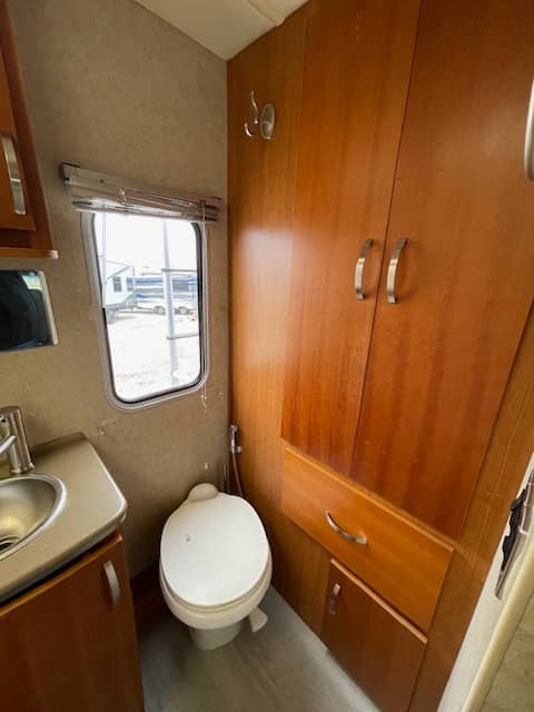 2008 Fleetwood 2008 Fleetwood Icon - thumbnail 12