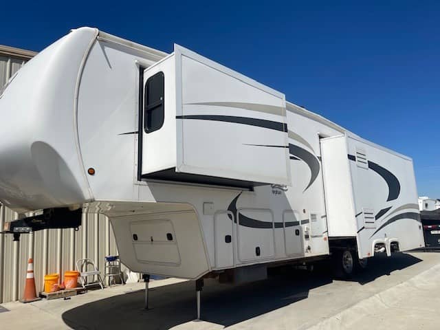 2015 Peterson 2015 Peterson Excel - thumbnail 2