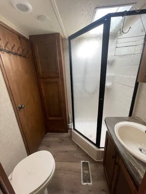 2015 Keystone RV 2015 Keystone RV Sprinter - thumbnail 9