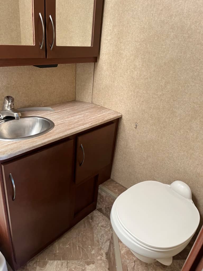 2015 Thor Motor Coach 2015 Thor Motor Coach Siesta Sprinter - thumbnail 6