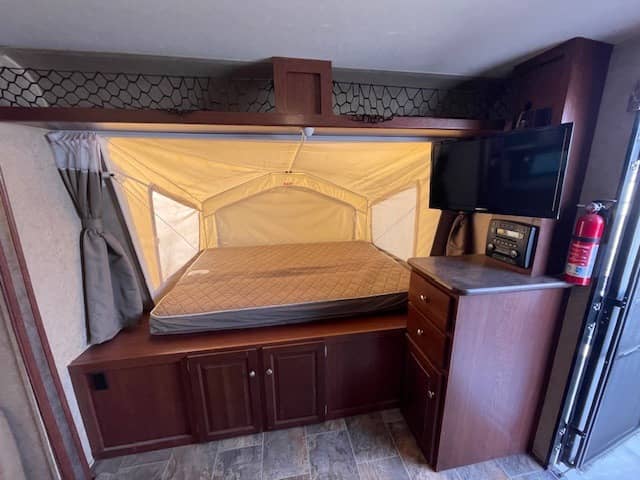 2015 Forest River 2015 Forest River Rockwood - thumbnail 4