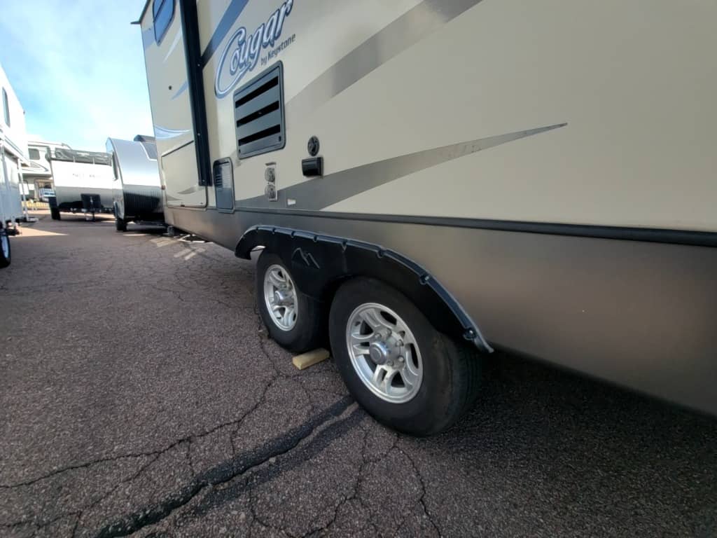 2016 Keystone RV 2016 Keystone RV Cougar - thumbnail 5