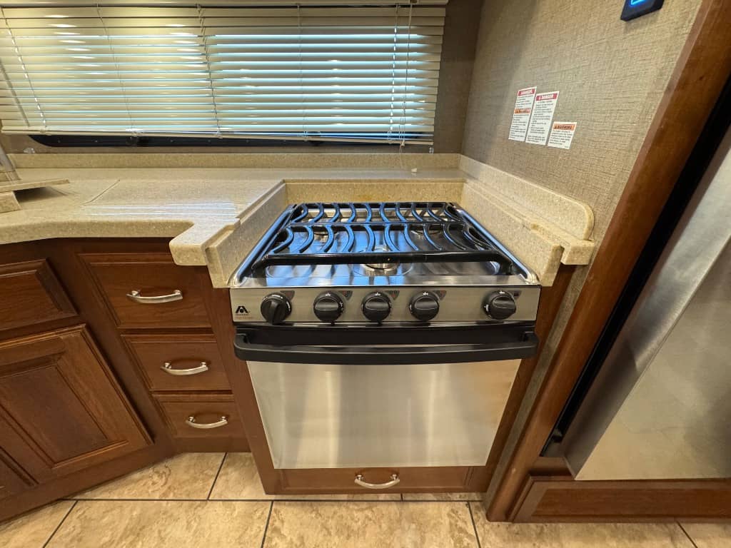 2017 Forest River 2017 Forest River Legacy - thumbnail 11