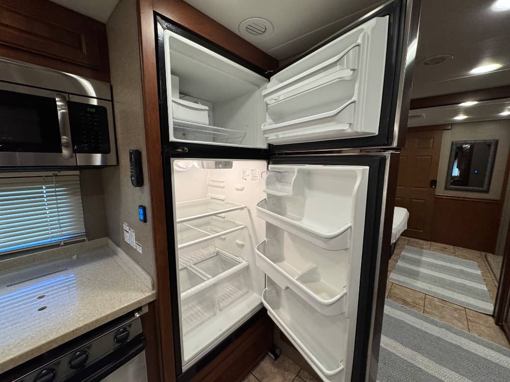 2017 Forest River 2017 Forest River Legacy - thumbnail 13