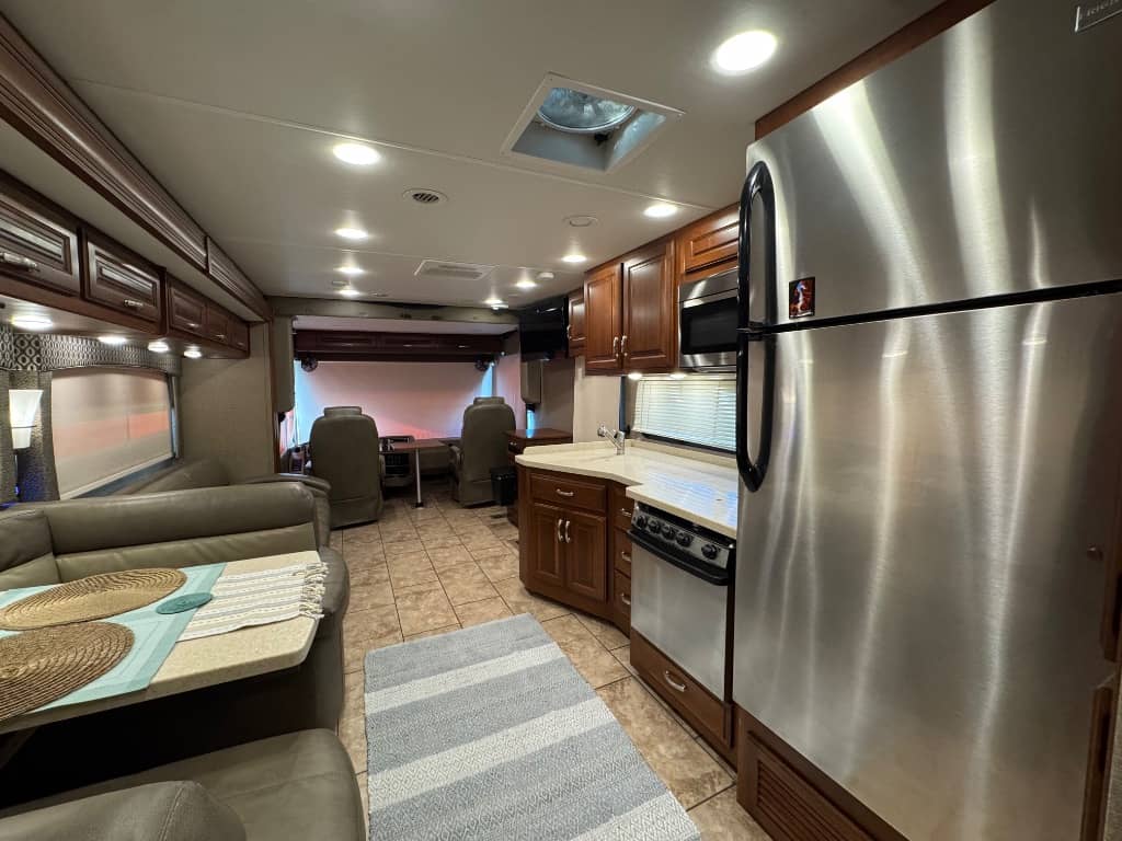 2017 Forest River 2017 Forest River Legacy - thumbnail 29