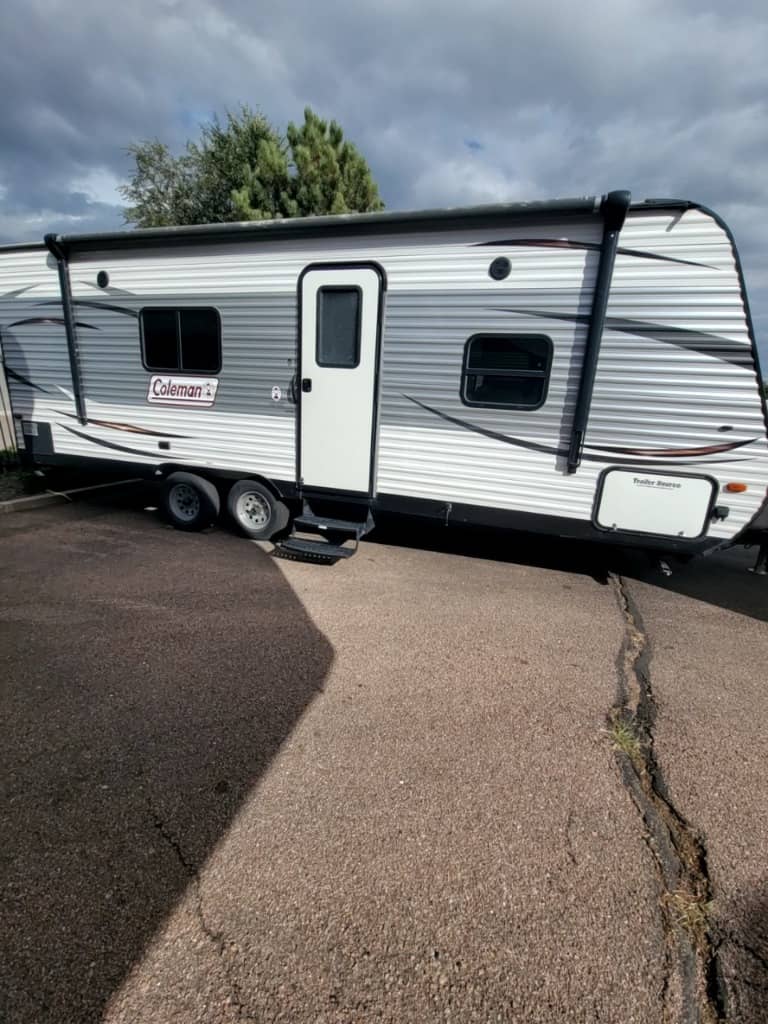 2017 Keystone RV 2017 Keystone RV Coleman Lantern - thumbnail 1