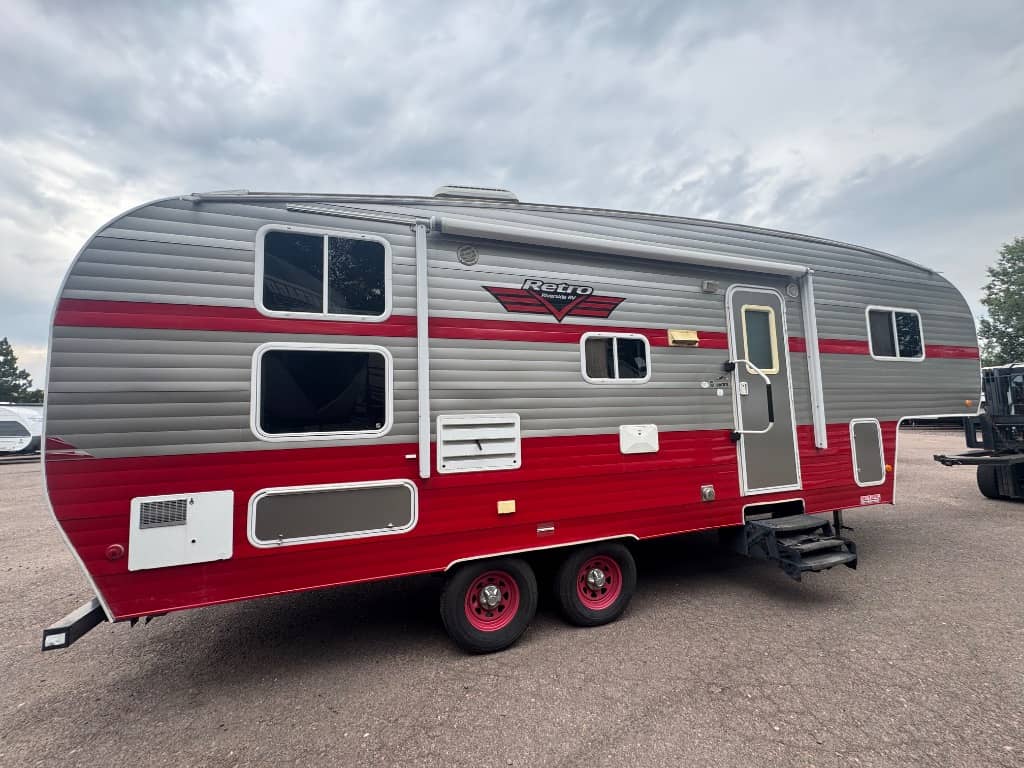 2017 Riverside RV 2017 Riverside RV Retro - thumbnail 4