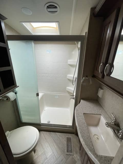 2017 Forest River 2017 Forest River Cedar Creek - thumbnail 9