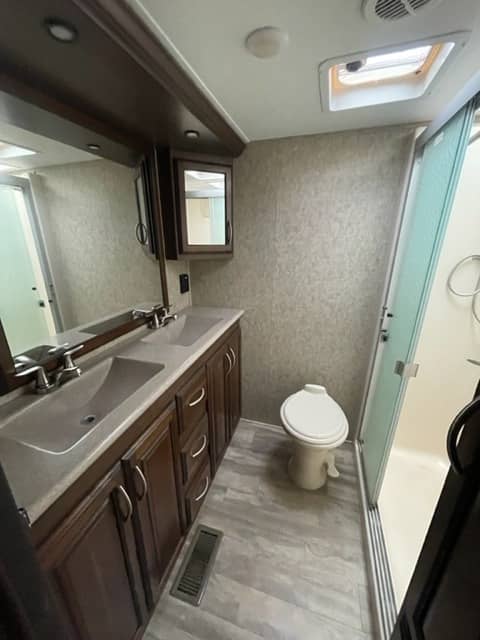 2018 Prime Time RV 2018 Prime Time RV Sanibel - thumbnail 9