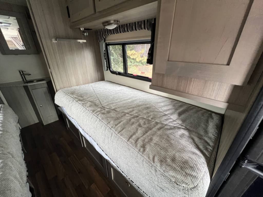 2018 Coach House 2018 Coach House Platinum III - thumbnail 9